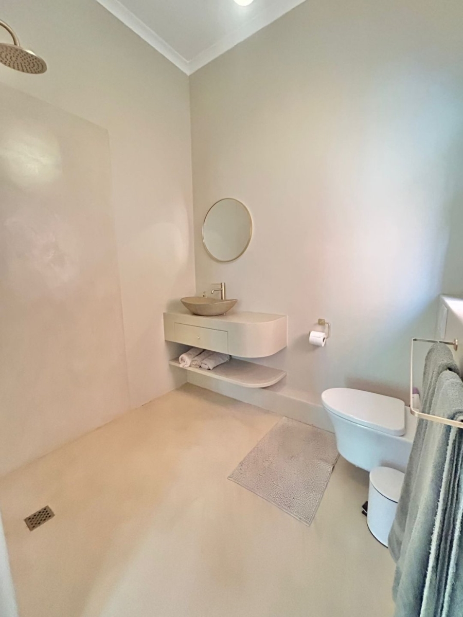 To Let 1 Bedroom Property for Rent in Vredehoek Western Cape